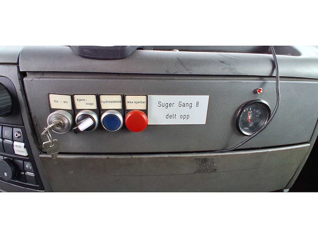 2012 man tgs 35.480 8x4 grondzuiger vrachtwagen - afbeelding 4 van  71