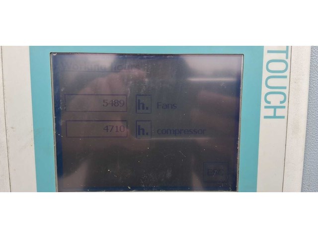 2012 man tgs 35.480 8x4 grondzuiger vrachtwagen - afbeelding 12 van  71