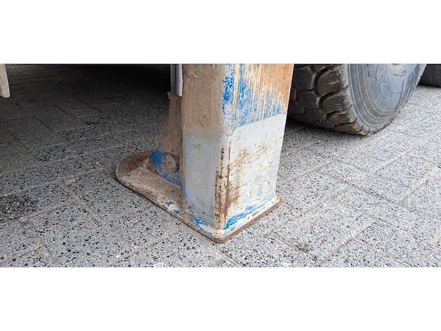 2012 man tgs 35.480 8x4 grondzuiger vrachtwagen - afbeelding 37 van  71