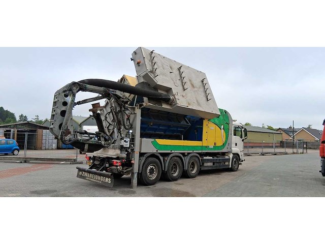 2012 man tgs 35.480 8x4 grondzuiger vrachtwagen - afbeelding 40 van  71