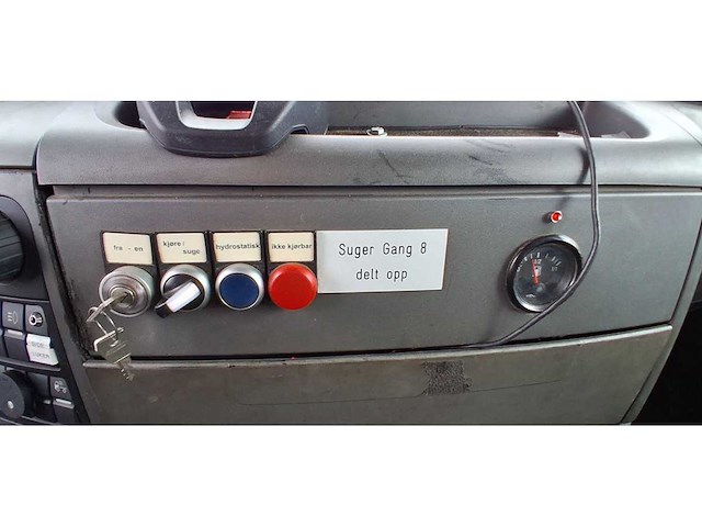 2012 man tgs 35.480 8x4 grondzuiger vrachtwagen - afbeelding 62 van  71