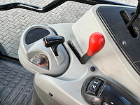 2012 massey ferguson 5445 dyna-4 vierwielaangedreven landbouwtractor - afbeelding 7 van  29