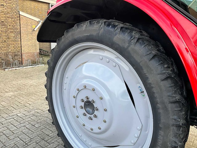 2012 massey ferguson 5445 dyna-4 vierwielaangedreven landbouwtractor - afbeelding 19 van  29
