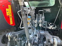 2012 massey ferguson 5445 dyna-4 vierwielaangedreven landbouwtractor - afbeelding 22 van  29