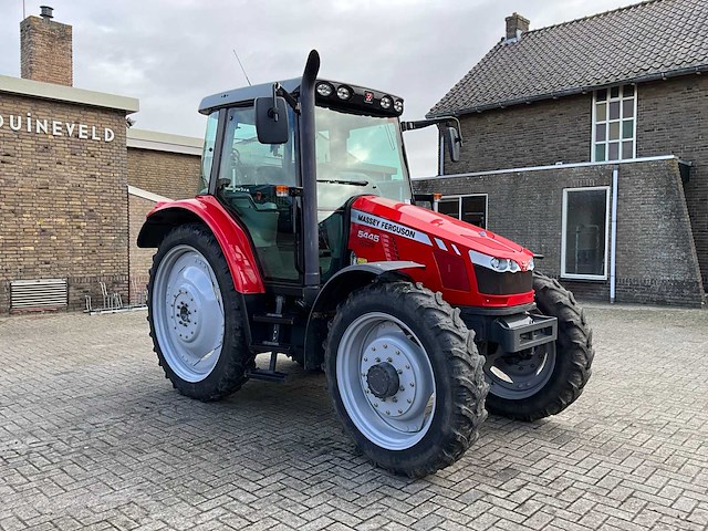 2012 massey ferguson 5445 dyna-4 vierwielaangedreven landbouwtractor - afbeelding 12 van  29