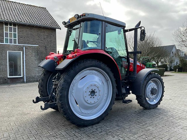 2012 massey ferguson 5445 dyna-4 vierwielaangedreven landbouwtractor - afbeelding 23 van  29