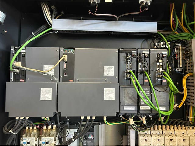 2012 mazak variaxis 630-5x ii cnc universeel machinecentrum - afbeelding 19 van  35