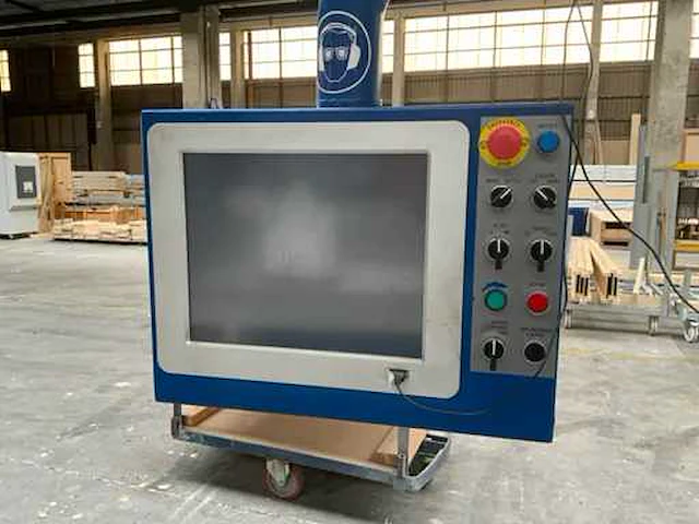 2012 mba mobi- one houtskelet bouw wandelementen montagetafel - afbeelding 15 van  15