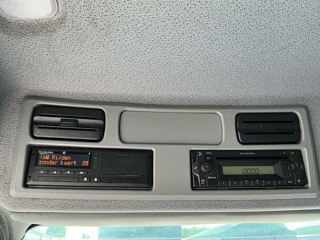 2012 mercedes-benz atego 1218 vrachtwagen - afbeelding 19 van  36