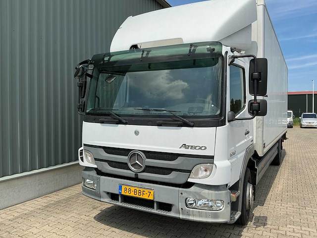 2012 mercedes-benz atego 1218 vrachtwagen - afbeelding 34 van  36