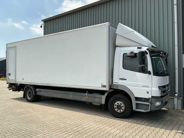 2012 mercedes-benz atego 1218 vrachtwagen - afbeelding 35 van  36