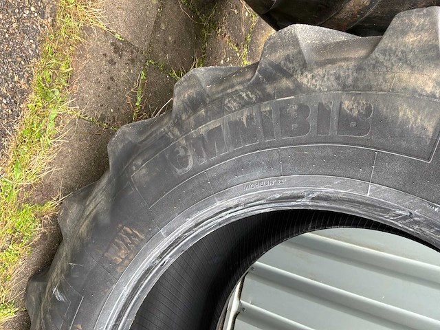 2012 michelin omnibib set a 2 stuk band - afbeelding 4 van  5
