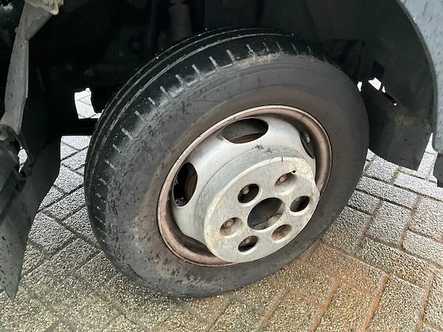 2012 mitsubishi canter 3c13 3.0 di 385 bedrijfswagen - afbeelding 3 van  15