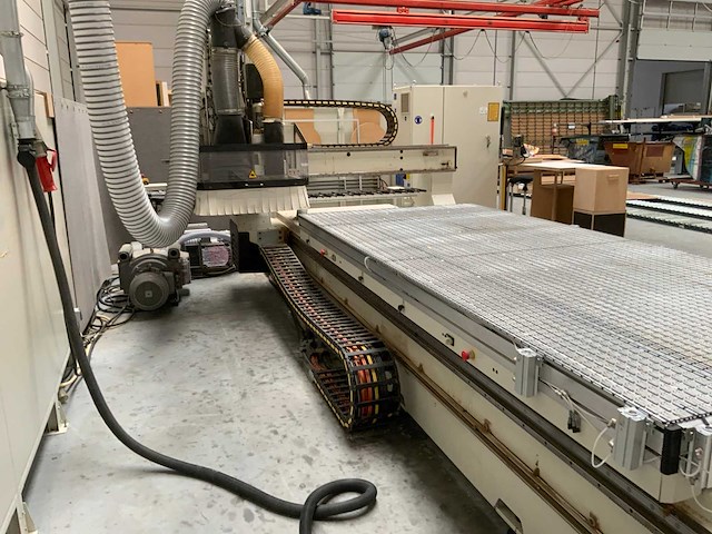 2012 morbidelli universal 20 cnc-freesmachine - afbeelding 2 van  20