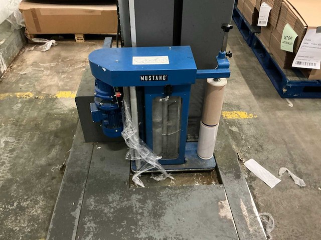 2012 mustang t7 palletfoliewikkelaar - afbeelding 5 van  7