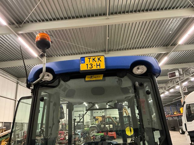 2012 new holland t4040f smalspoortractor - afbeelding 14 van  27
