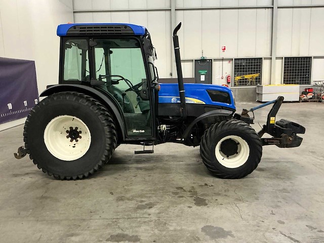 2012 new holland t4040f smalspoortractor - afbeelding 22 van  27