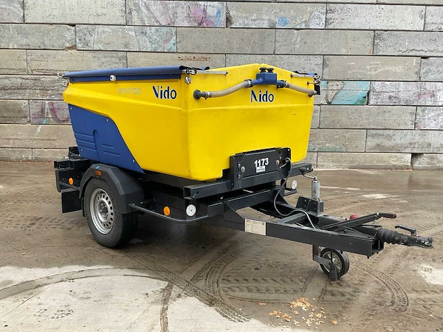 2012 nido syntos b08l-18 aanhangwagen zoutstrooier - afbeelding 7 van  14