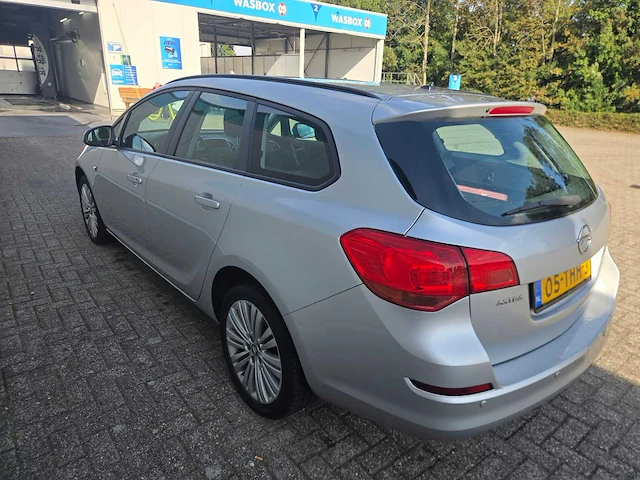 2012 opel astra sports tourer 1.4 edition personenauto - afbeelding 4 van  8