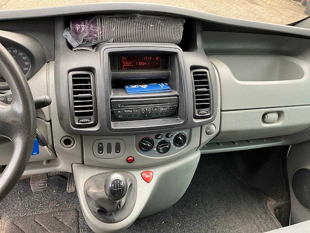 2012 opel vivaro 2.0cdti bedrijfswagen 1-vzg-11 - afbeelding 16 van  34