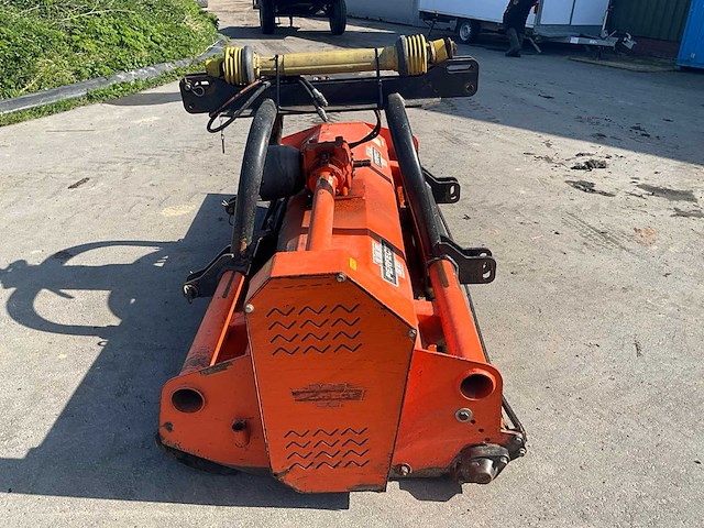 2012 perfect klepelmaaier - afbeelding 15 van  20