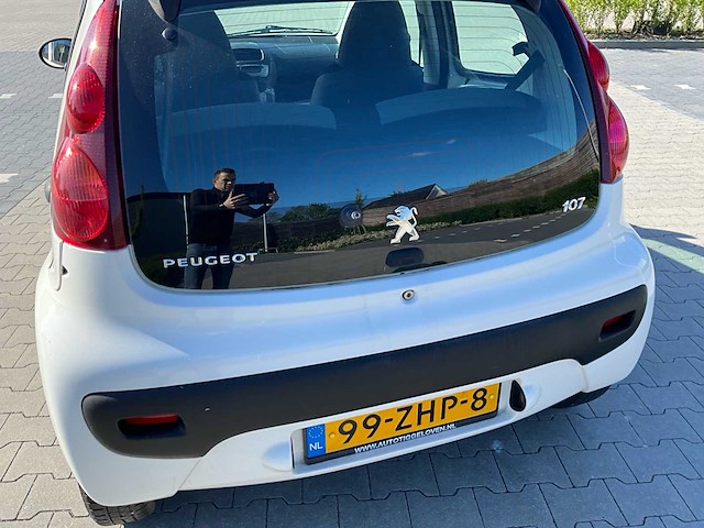 2012 peugeot 107 1.0 access accent personenauto - afbeelding 14 van  27