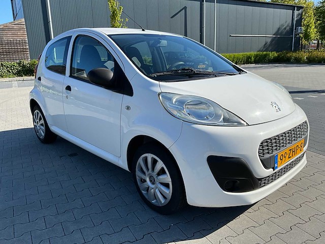 2012 peugeot 107 1.0 access accent personenauto - afbeelding 4 van  27