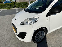 2012 peugeot 107 1.0 access accent personenauto - afbeelding 3 van  27