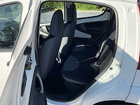 2012 peugeot 107 1.0 access accent personenauto - afbeelding 10 van  27