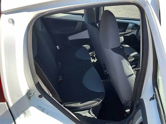 2012 peugeot 107 1.0 personenauto 93-tsp-2 - afbeelding 16 van  25