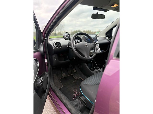 2012 peugeot 107 airco 1.0 active personenauto - afbeelding 12 van  12
