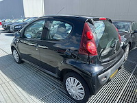 2012 peugeot 107 airco 1.0 active personenauto - afbeelding 4 van  5