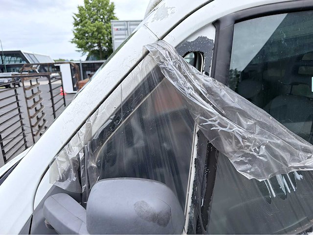2012 peugeot boxer 335 2.2 hdi l4 personenauto - afbeelding 14 van  22