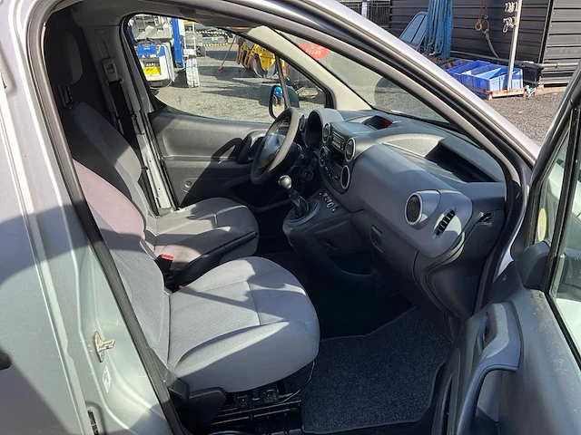 2012 peugeot partner 120 1.6 hdi bedrijfswagen 7-vxh-89 - afbeelding 17 van  33