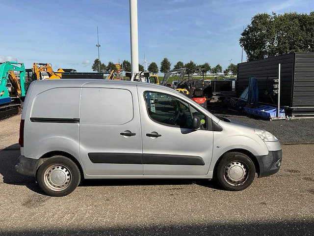 2012 peugeot partner 120 1.6 hdi bedrijfswagen 7-vxh-89 - afbeelding 31 van  33
