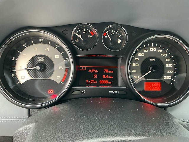 2012 peugeot rcz 1.6 thp personenauto - afbeelding 9 van  23