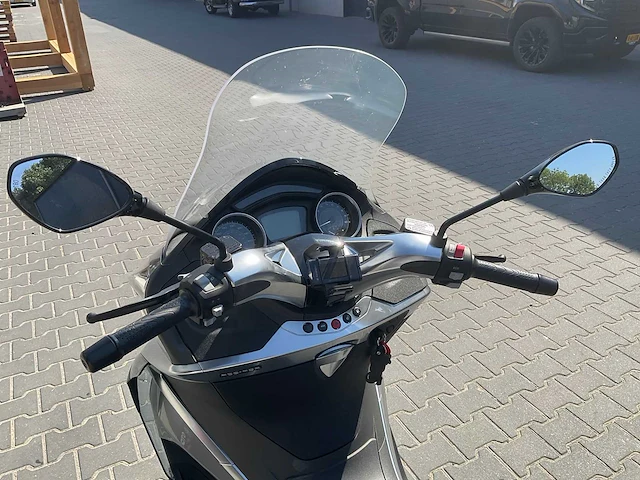 2012 piaggio x 10 motorfiets - afbeelding 5 van  17