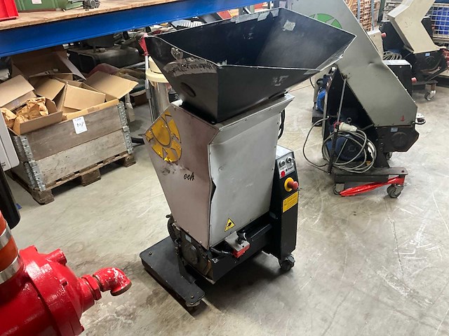 2012 rapid g15035-dt granuleermachine - afbeelding 2 van  8