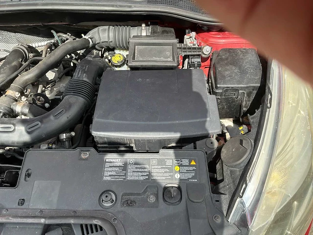 2012 renault clio 0.9 tce dynamique personenauto - afbeelding 18 van  33