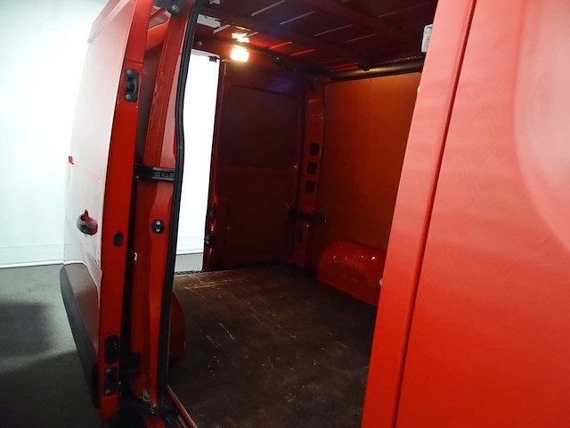 2012 renault master t28 2.3 dci l1h1 eco personenauto (vz-828-v) - afbeelding 4 van  24