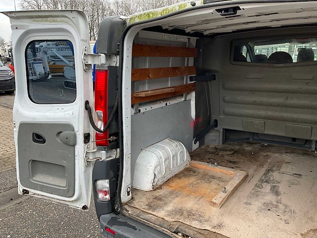 2012 renault trafic 2.0dci bedrijfswagen 6-vtk-77 - afbeelding 24 van  36