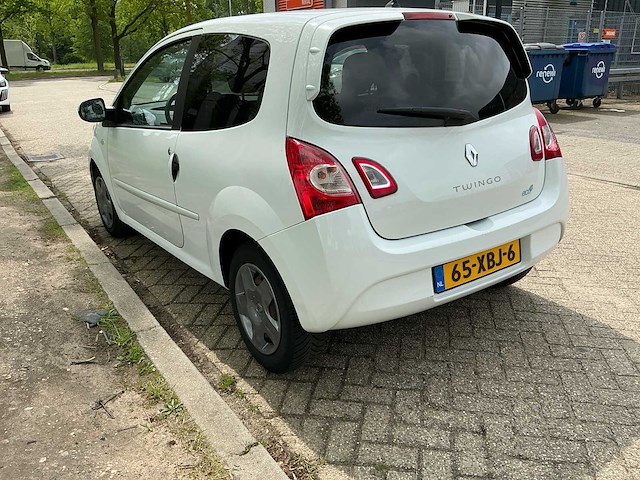 2012 renault twingo 1.2 16v collection personenauto - afbeelding 12 van  18