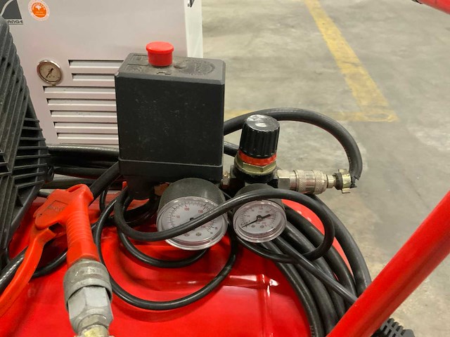 2012 roda luchtcompressor - afbeelding 4 van  6