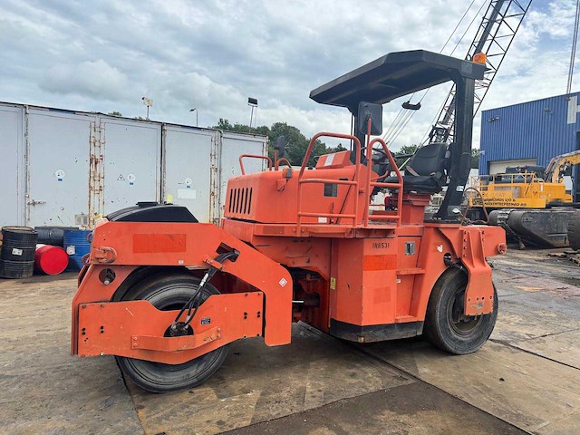 2012 sakai gw750-2 asfalt walssmachine voor de wegenbouw - afbeelding 1 van  6