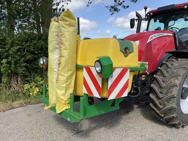 2012 samco 7100 maïszaaimachine met fronttank - afbeelding 2 van  22
