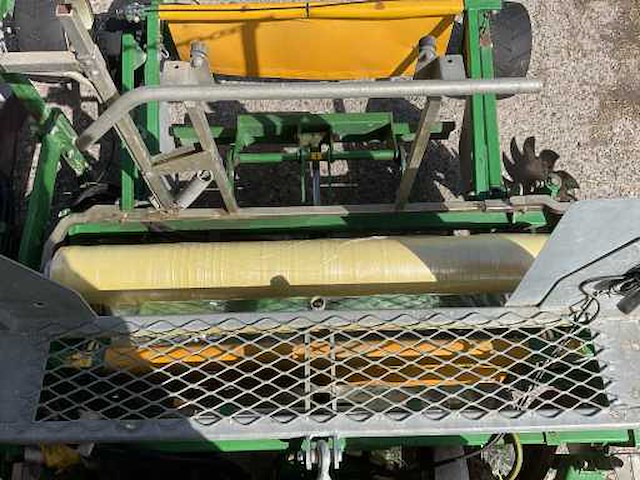2012 samco 7100 maïszaaimachine met fronttank - afbeelding 10 van  22