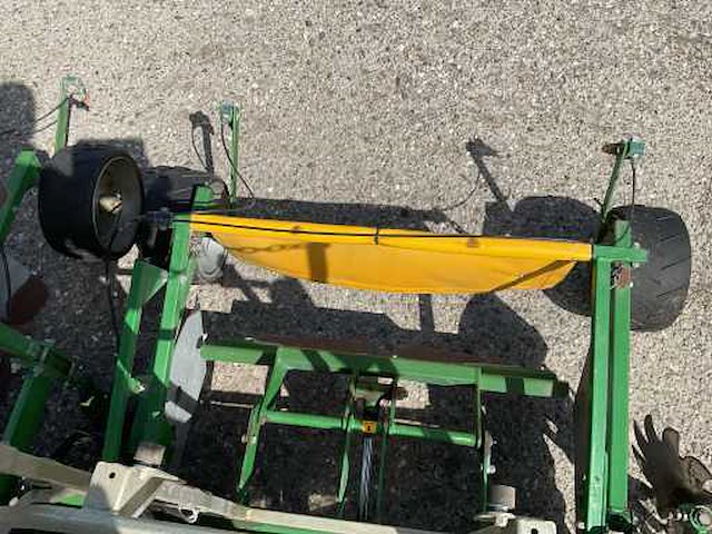 2012 samco 7100 maïszaaimachine met fronttank - afbeelding 11 van  22