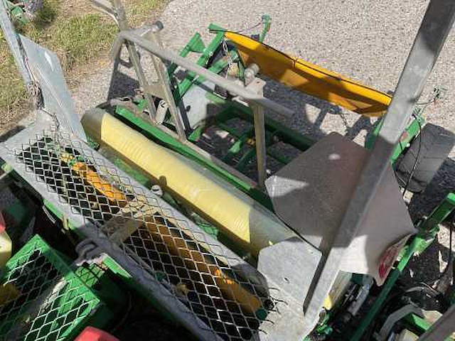 2012 samco 7100 maïszaaimachine met fronttank - afbeelding 12 van  22