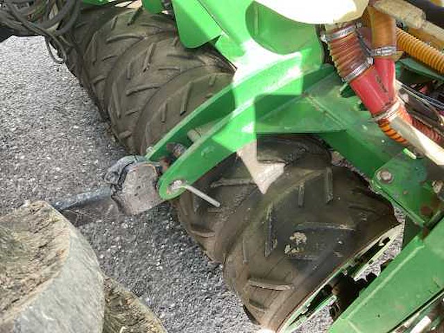 2012 samco 7100 maïszaaimachine met fronttank - afbeelding 13 van  22