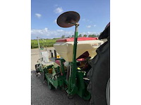 2012 samco 7100 maïszaaimachine met fronttank - afbeelding 17 van  22